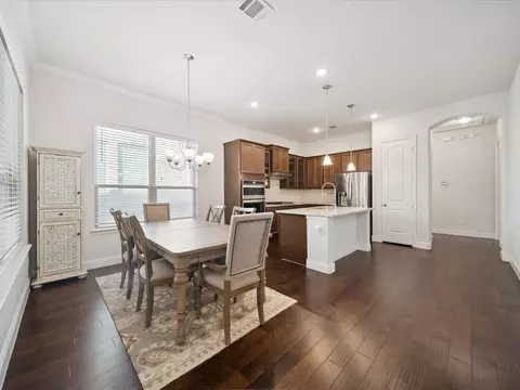 314 Park Dr, Euless, TX 76040 photo 5