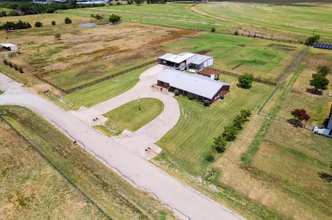 View/Area - 20175 Willow Glade Cir, Pilot Point, TX 76258 photo 4 of 5