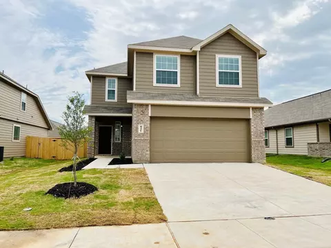 8321 White Pine Dr, Fort Worth, TX 76123