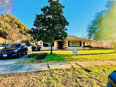 2534 Millermore St, Dallas, TX 75216