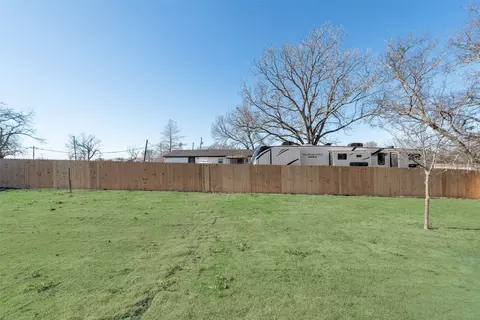 101 N Cedar St, Celeste, TX 75423 photo 31