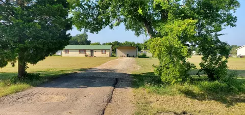 7052 S Us Highway 69, Lone Oak, TX 75453