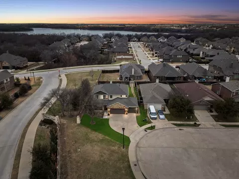 620 Turnstone Dr, Little Elm, TX 75068