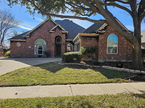 6605 Baycrest Cir, Sachse, TX 75048
