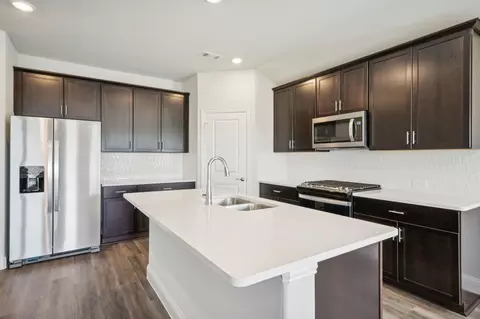 9305 Wild West Way, Fort Worth, TX 76131