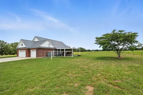 Exterior - 2521 Brannon Ln, Perrin, TX 76486 photo 3 of 6