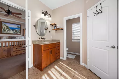 Bath - 2521 Brannon Ln, Perrin, TX 76486 photo 2 of 2
