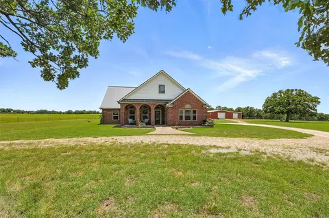 Exterior - 2521 Brannon Ln, Perrin, TX 76486 photo 2 of 6