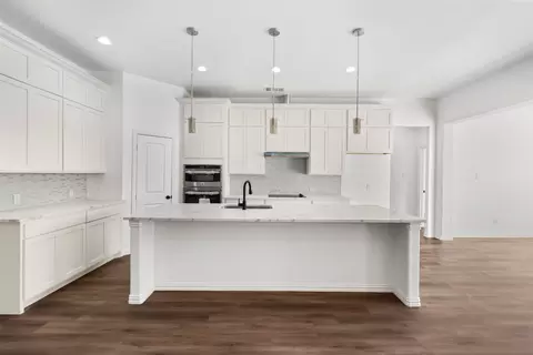 425 Eagle Pass Ct, Combine, TX 75159 photo 5