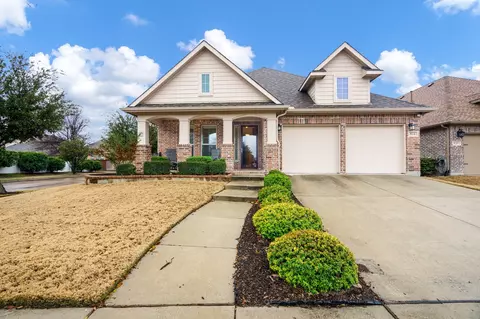 824 Caudle Ln, Savannah, TX 76227