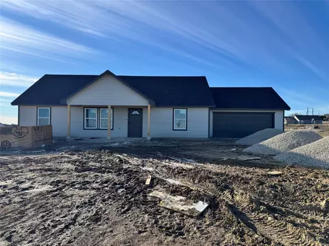6039 Piper Anne St, Azle, TX 76020