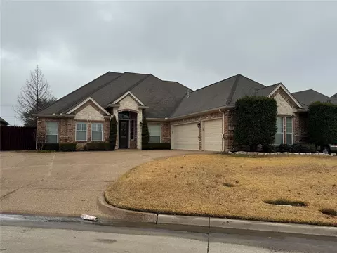 1213 Northglen Ct, Mansfield, TX 76063