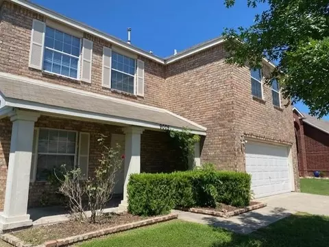 9005 Belvedere Dr, Fort Worth, TX 76244