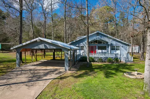 207 King Victor Rd, Scroggins, TX 75480
