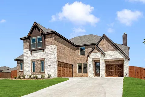 329 Sparkling Springs Dr, Waxahachie, TX 75165
