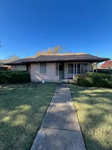 9655 Lanward Dr, Dallas, TX 75238