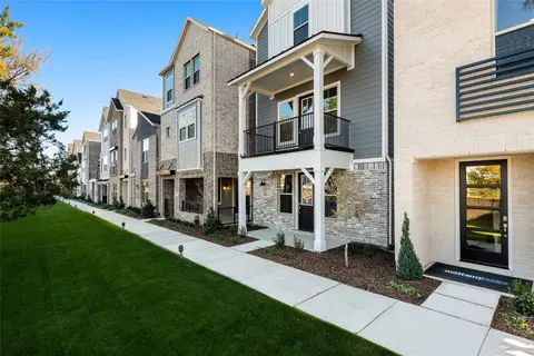 4803 Aldenbury St, Dallas, TX 75228