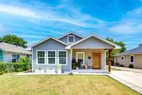 2755 Gladstone Dr, Dallas, TX 75211