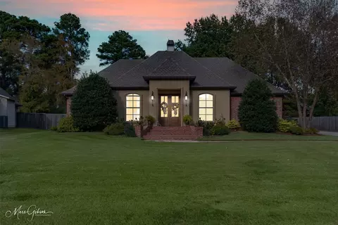 4107 Periwinkle Ln, Benton, LA 71006