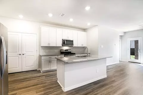 605 Lullaby Ln, Lowry Crossing, TX 75069