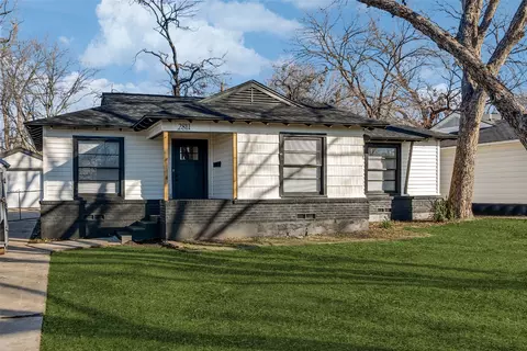 2811 Encino Dr, Dallas, TX 75228
