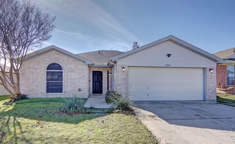 10205 Tustin Ter, Fort Worth, TX 76108
