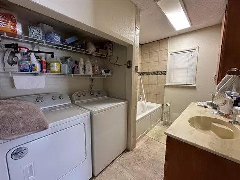 1002 E Milton, Comanche, TX 76442 photo 14