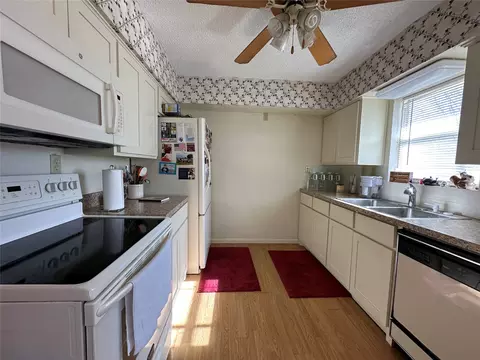 1002 E Milton, Comanche, TX 76442 photo 17