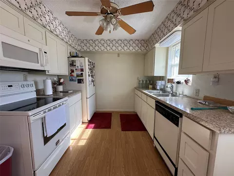 1002 E Milton, Comanche, TX 76442 photo 13