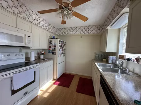 1002 E Milton, Comanche, TX 76442 photo 7