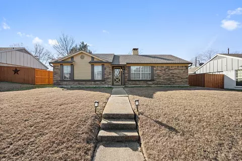 1018 High Country Dr, Garland, TX 75041