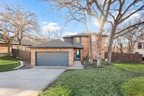 5708 Trail Lake Dr, Arlington, TX 76016
