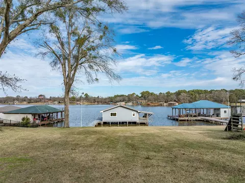 15490 Lakeside Dr, Bullard, TX 75757