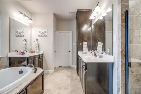 1400 Thomas Ave, Crowley, TX 76036 photo 17