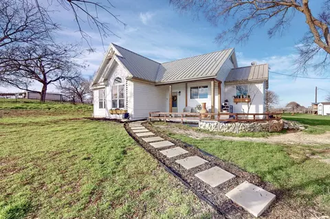 1601 Old Reno Rd, Springtown, TX 76082