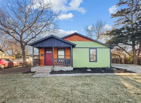 707 S Spears St, Alvarado, TX 76009