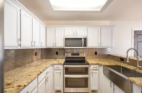 617 E Jacob St, Pilot Point, TX 76258 photo 15