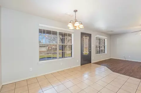 617 E Jacob St, Pilot Point, TX 76258 photo 9