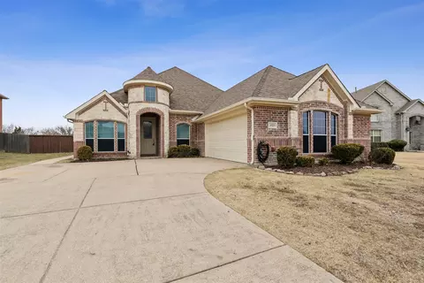 1923 Fountain Spray Dr, Wylie, TX 75098