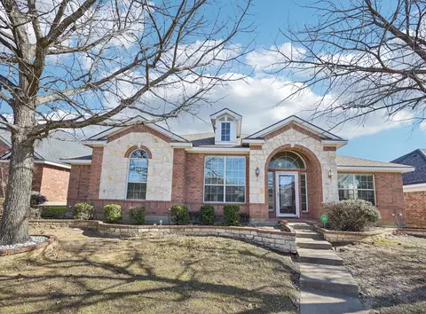 1326 Mercury Ln, Lancaster, TX 75134