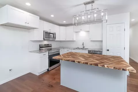1913 Mistletoe Dr, Brady, TX 76825