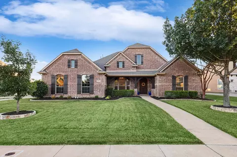 708 Crater Lake Cir, Keller, TX 76248