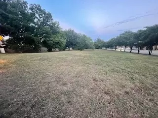 2042 Highland Forest Dr, Highland Village, TX 75077