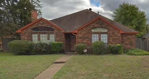 2250 Waverly Dr, Lancaster, TX 75146