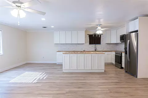 1020 3rd St, Hamlin, TX 79520