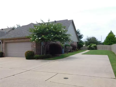 2050 Stockwell Rd #4, Bossier City, LA 71111