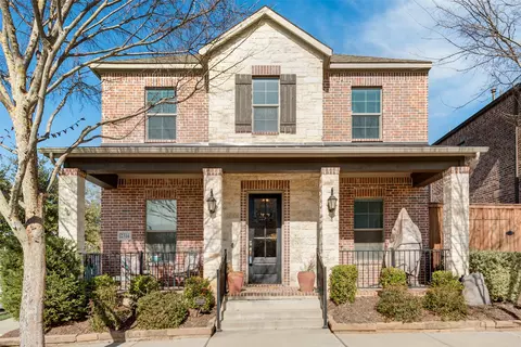 2316 Royal Crescent Dr N, Flower Mound, TX 75028