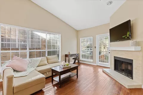 7151 Gaston Ave #303, Dallas, TX 75214