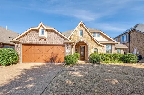 725 Lighthouse Ln, Savannah, TX 76227