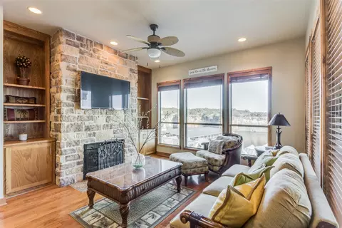 3006 Upcreek Aly #14, Strawn, TX 76475